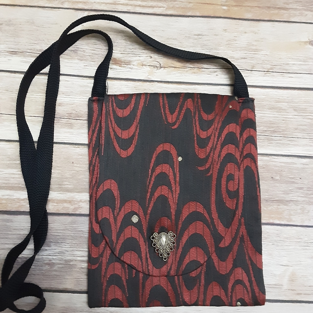 Crossbody bag